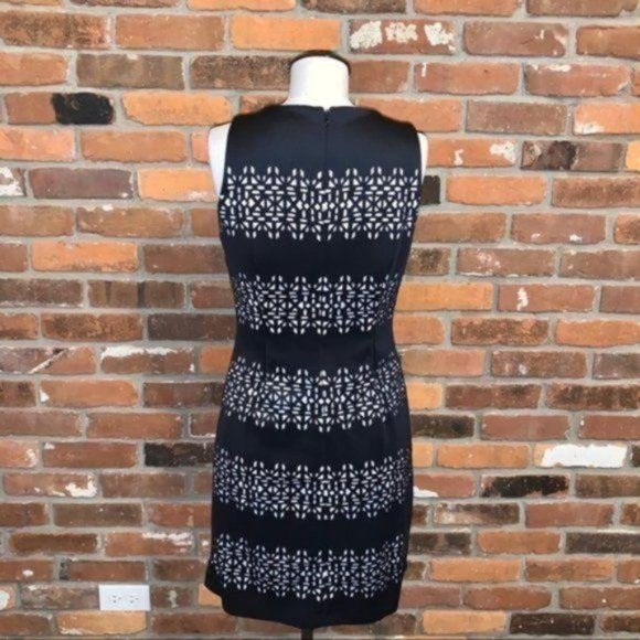 White House Black Market Black Laser Cut Sheath Dress Size 12 - Picture 3 of 7
